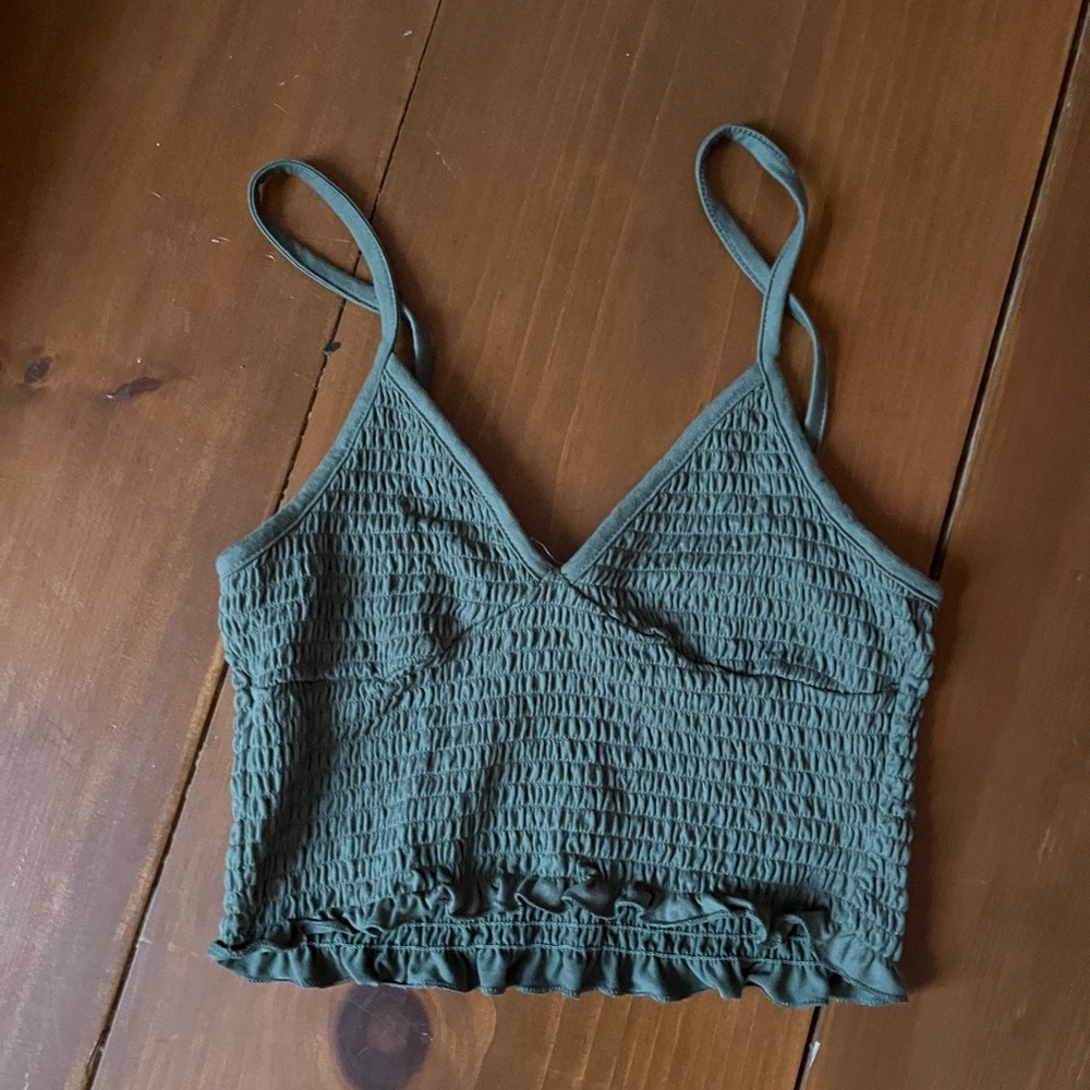 Green tank top. Size Medium.